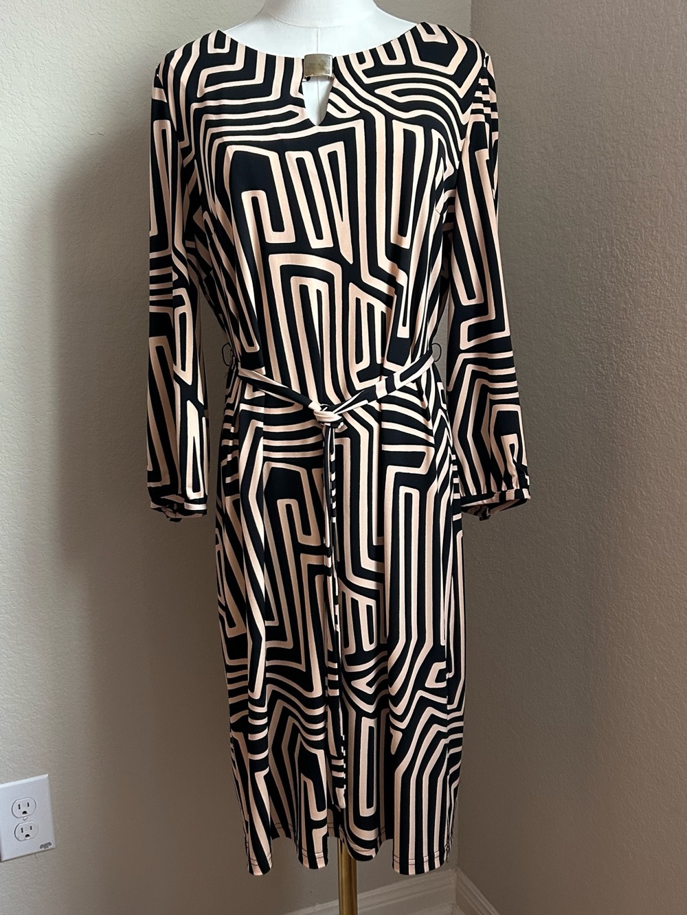 Joseph Ribkoff Black and Cream Geometric Dress